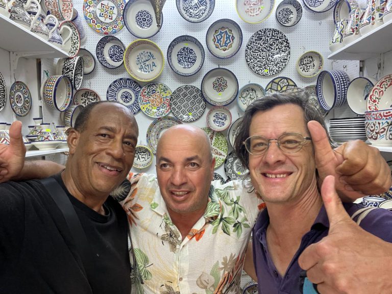 Shopping Guide – Discover the Best Local Artisans and Markets