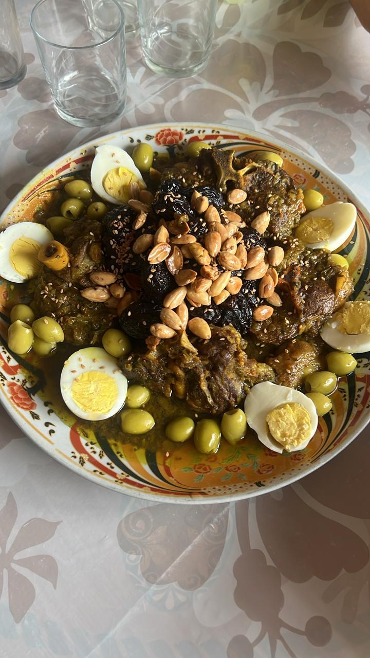 Cours de cuisine à Asilah – Découvrez les saveurs marocaines avec des chefs locaux