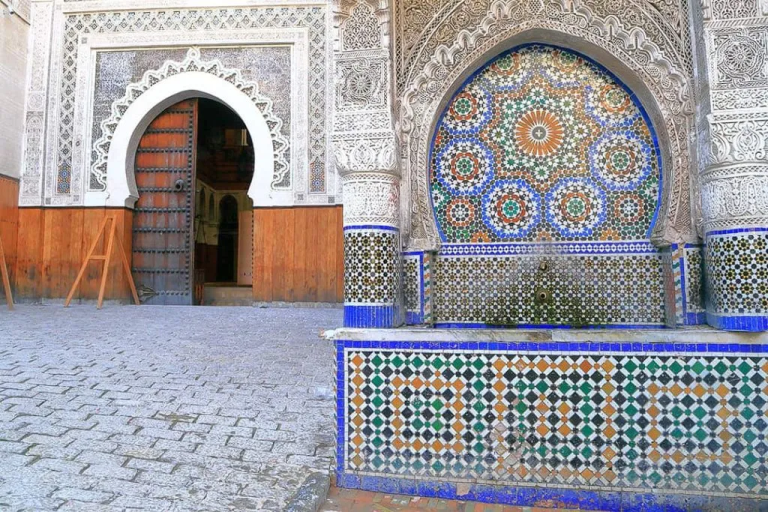 Fontaine en Zellige Marocain - Excursion de 2 Jours Tout Compris