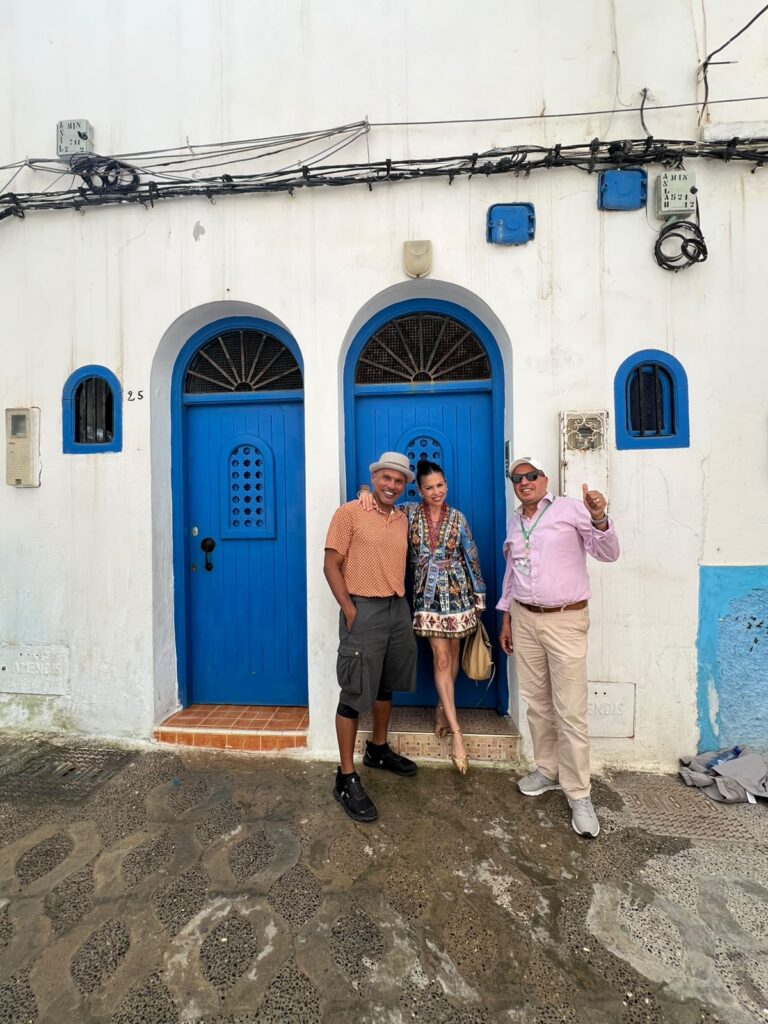 Puertas azules tradicionales - Recorrido a pie por Assilah con recogida en Assilah