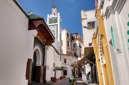 Promenade dans les ruelles animées de la Médina avec un guide privé