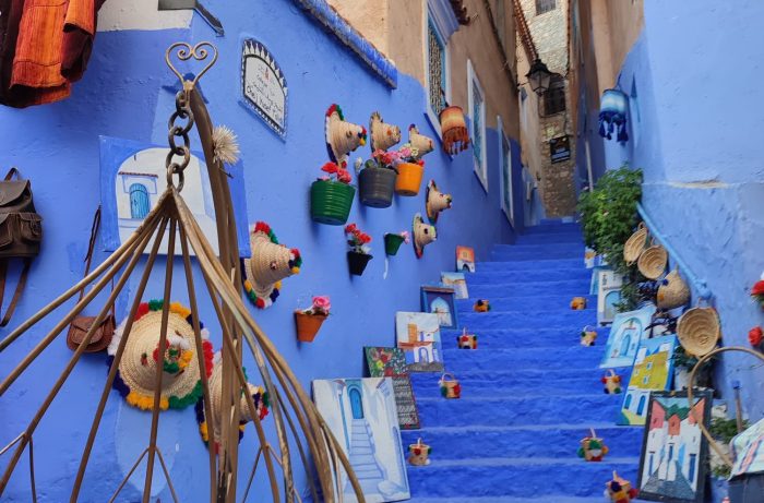 Chefchaouen and fes tour guide excursion